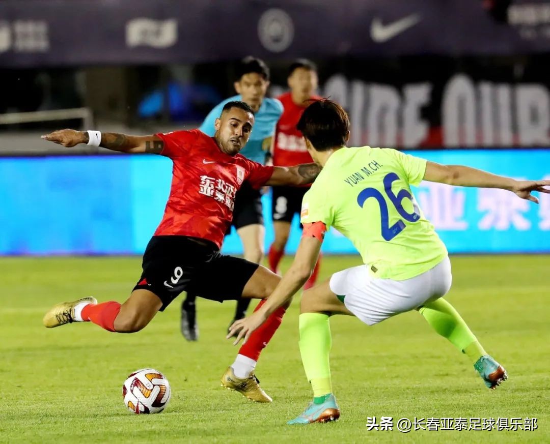 用胜利祝高考学子梦想成真亚泰多点开花主场4比1胜深圳队
