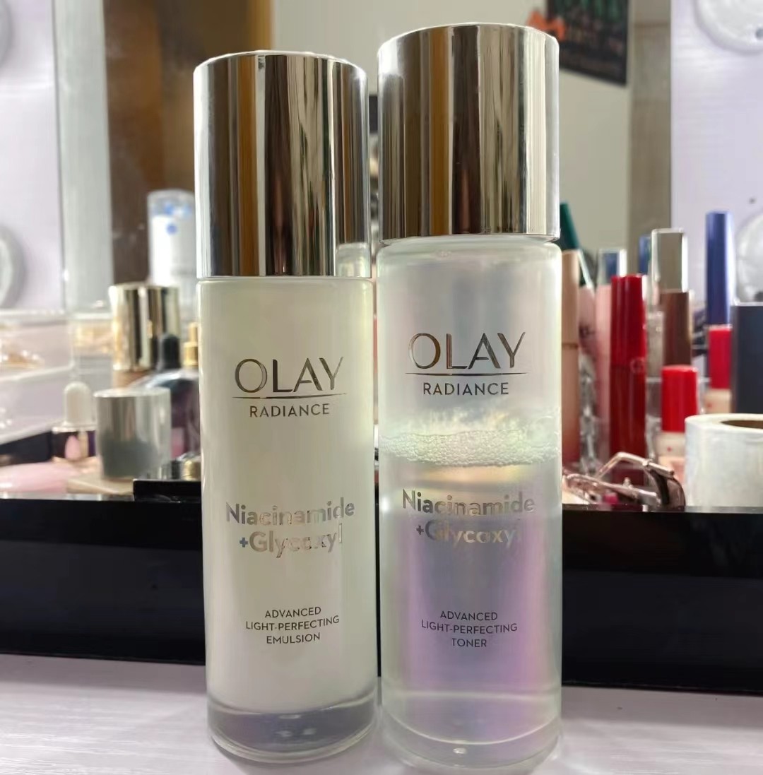 精华水推荐平价学生没有广告大牌,含植物萃取成分最多的大牌精华