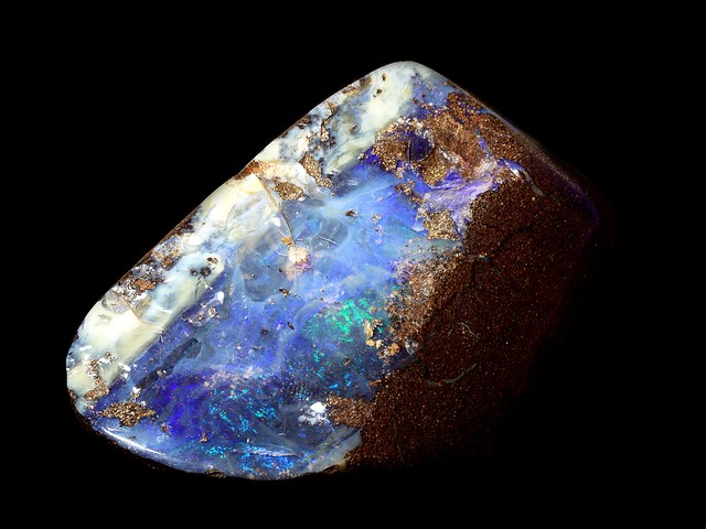 宝石寓意和象征,彩色宝石的价值和寓意