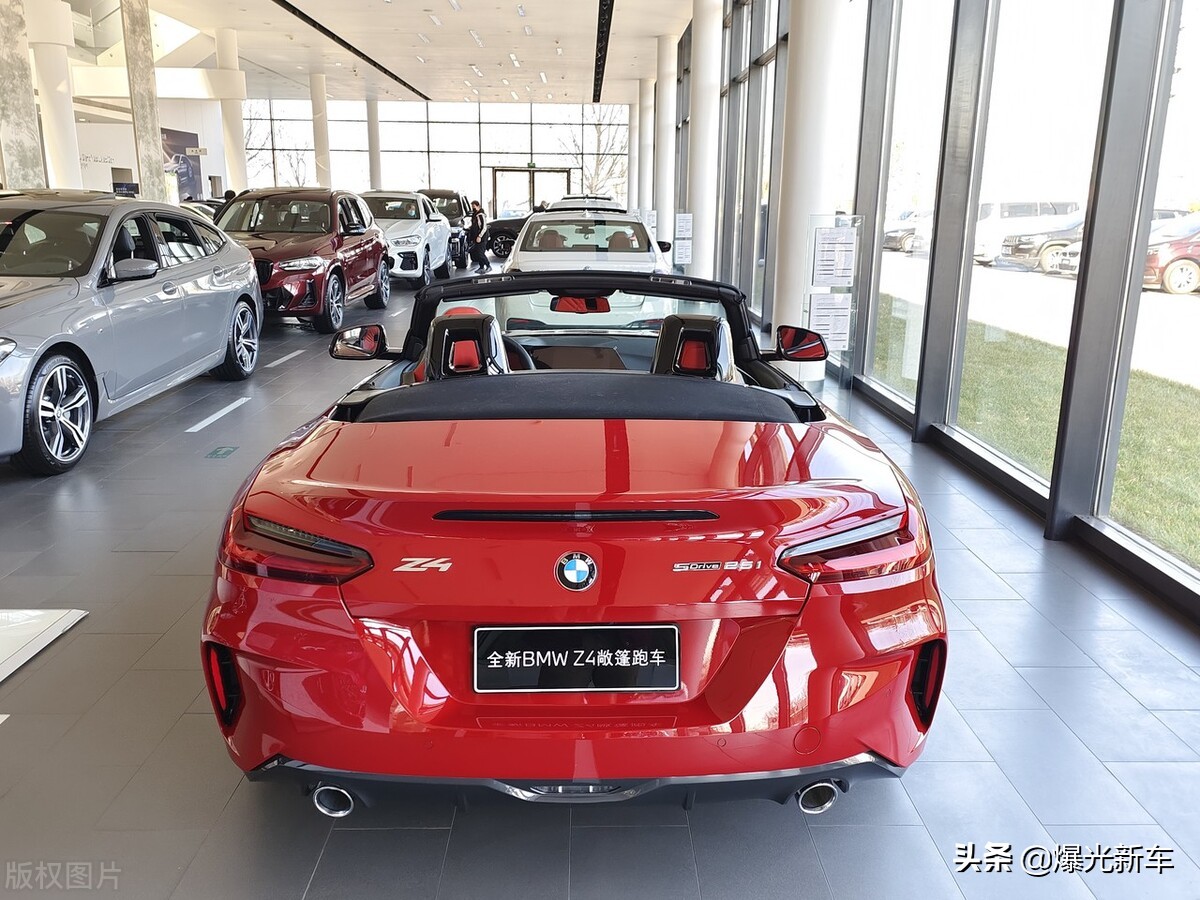 宝马z42013款sdrive35is,宝马z42012款sdrive20i领先型