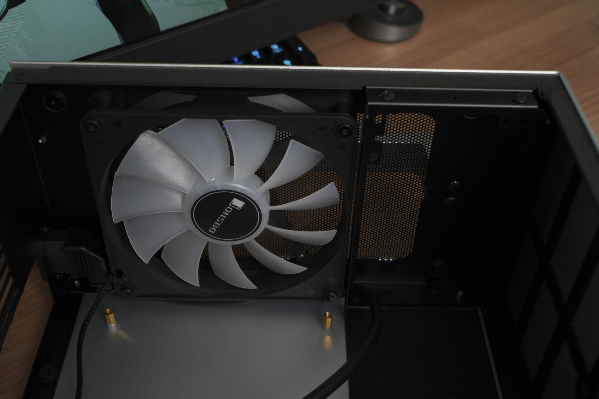 5700g后期可以加什么显卡,5700gvega相当于什么显卡