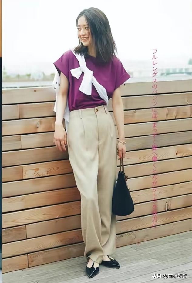 50岁优雅女人适合穿的颜色,五十岁的女人这样穿才好看