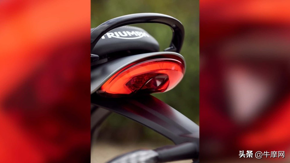 凯旋400scrambler百公里加速,凯旋speed400和凯旋400x怎么选