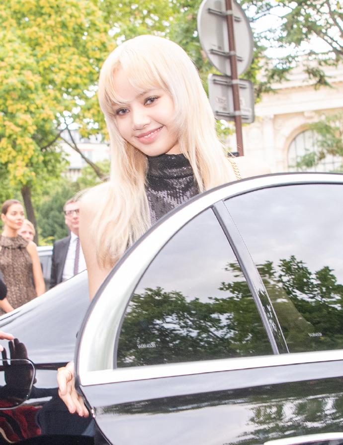 韩星时装周,权志龙泫雅时装周