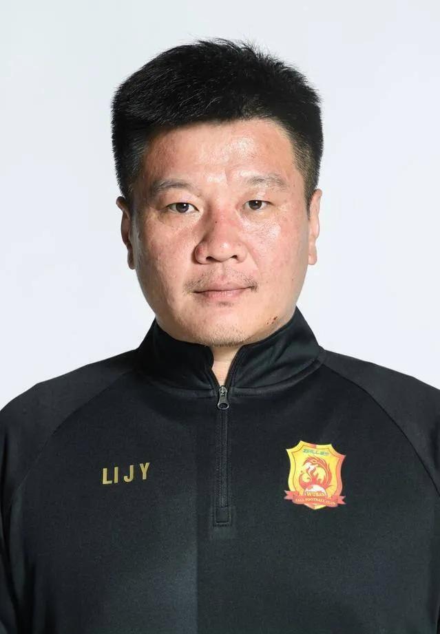 哪个教练来中国男足,哪个足球教练要来中国执教