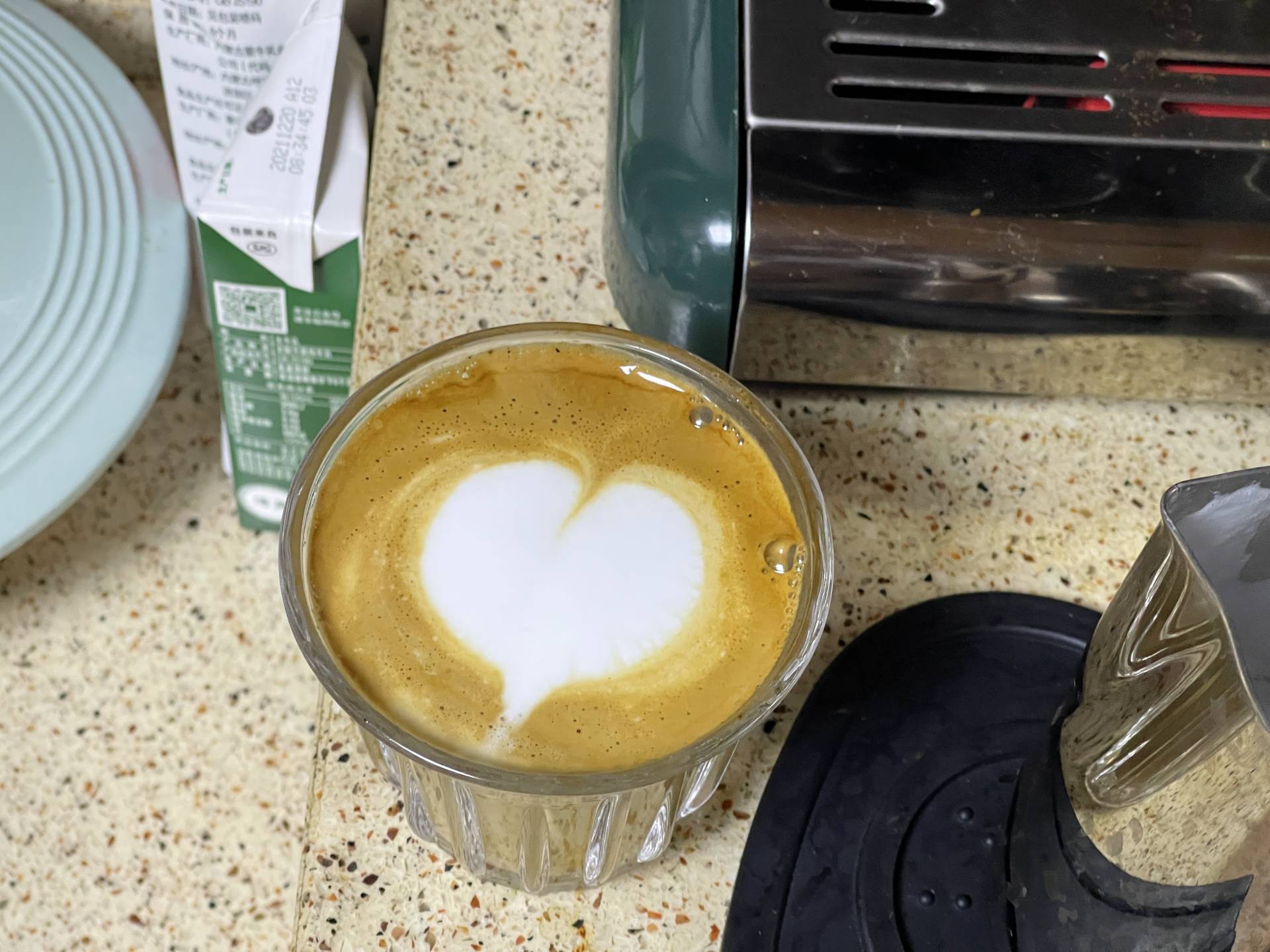 意式全自动咖啡机适合什么豆子,意式咖啡哪种豆子好喝