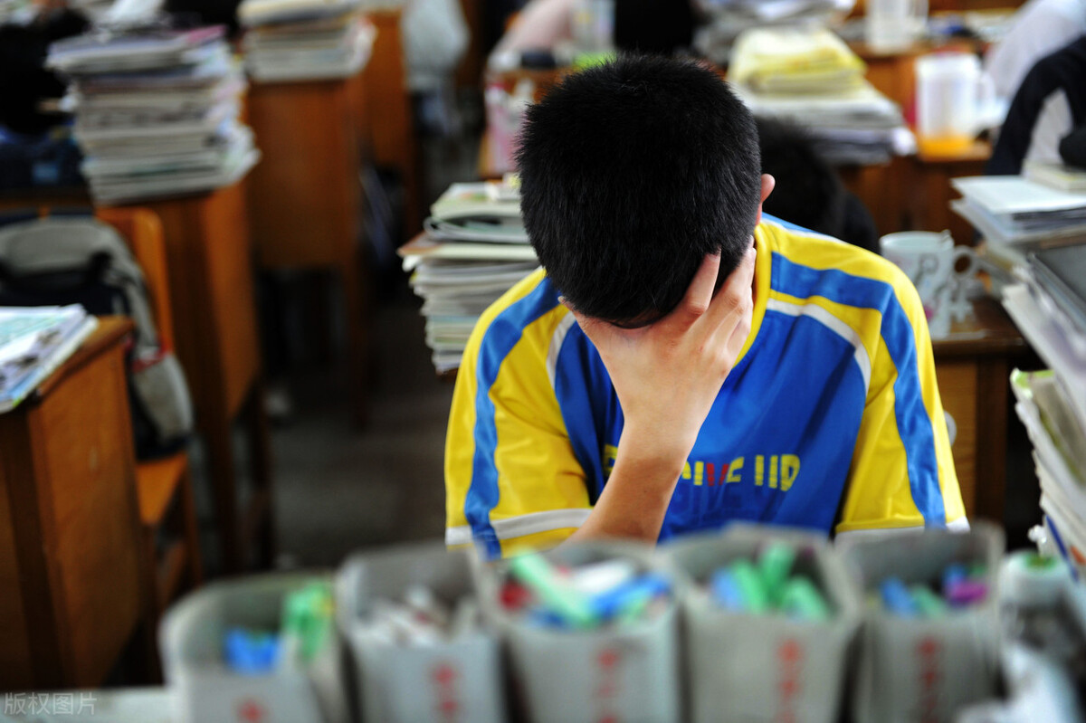 高中高一与高二哪个重要,高考怎么才能考上重点高中