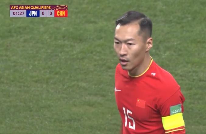 国足二连败0进球创屈辱历史,热议李霄鹏执教国足董路注定艰难