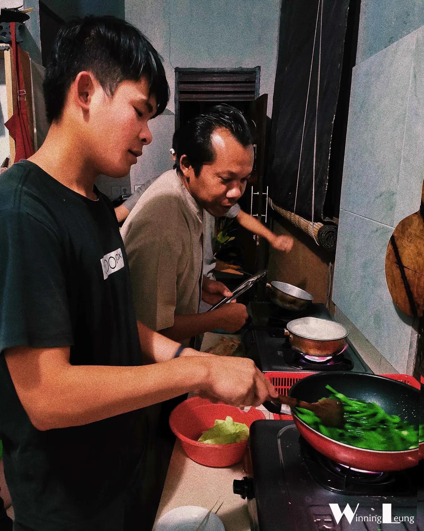 巴厘岛旅游攻略漂浮餐 (巴厘岛旅游必备食物有哪些)