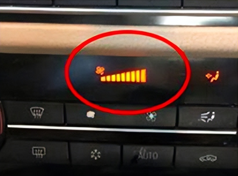 汽车空调有异味换空调滤芯有用吗,汽车不开空调空调孔也有异味