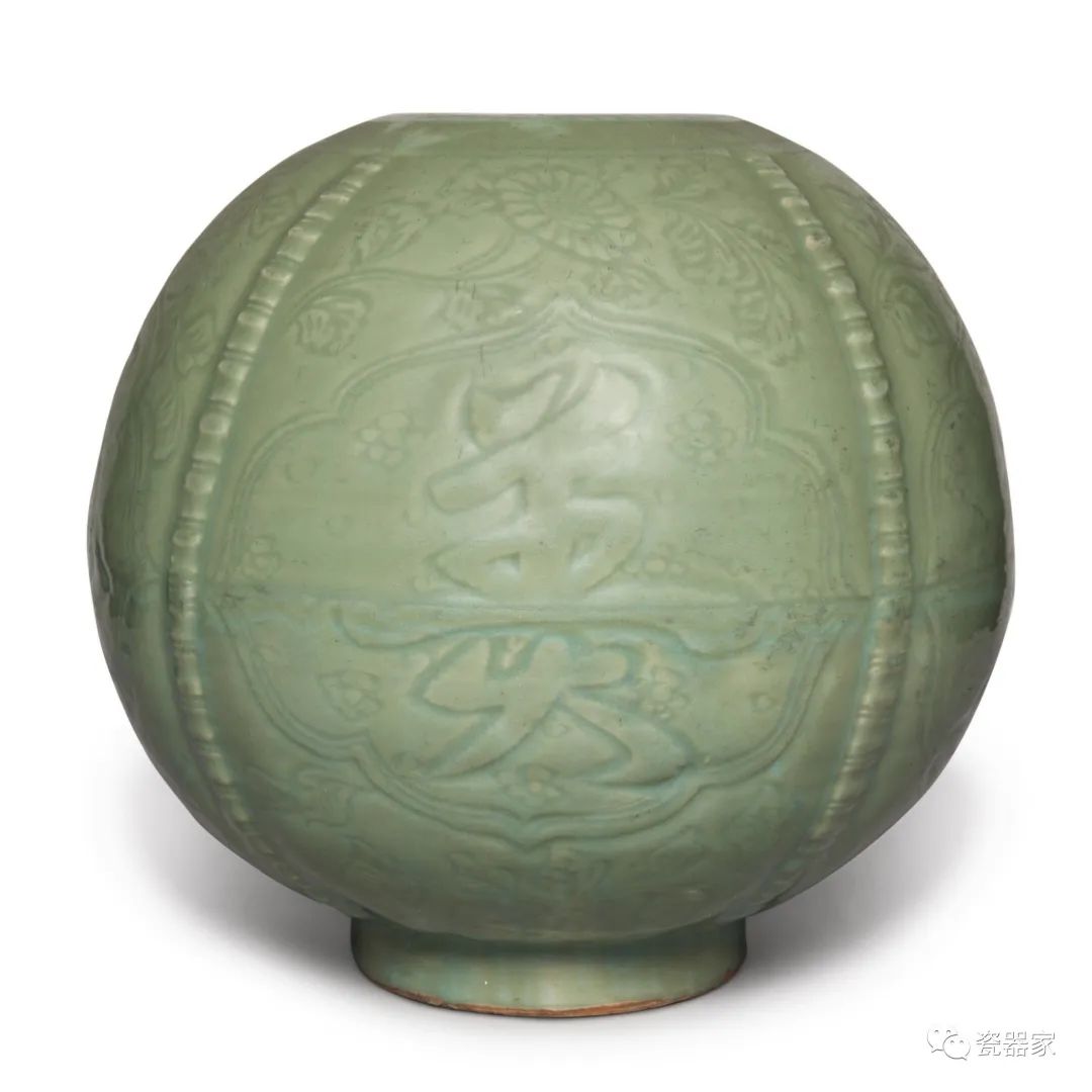 苏富比瓷器秋拍 (苏富比19年香港瓷器春拍)