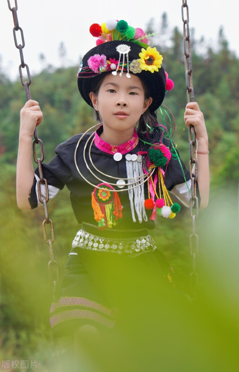 阿昌族的生活常识,阿昌族四大名刀之一户撒刀