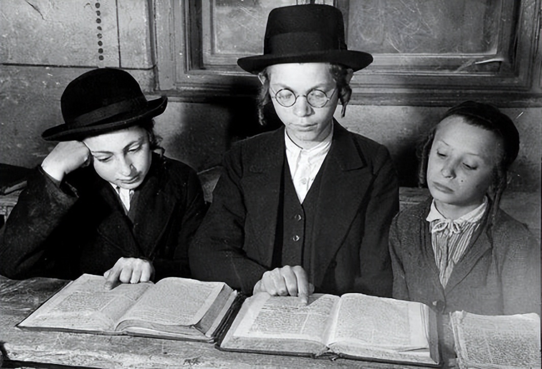 犹太人所做过的恶有哪些,犹太人当年究竟做错了什么