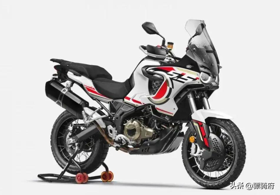 摩托莫里尼仿赛中国,摩托莫里尼塞文佐测评