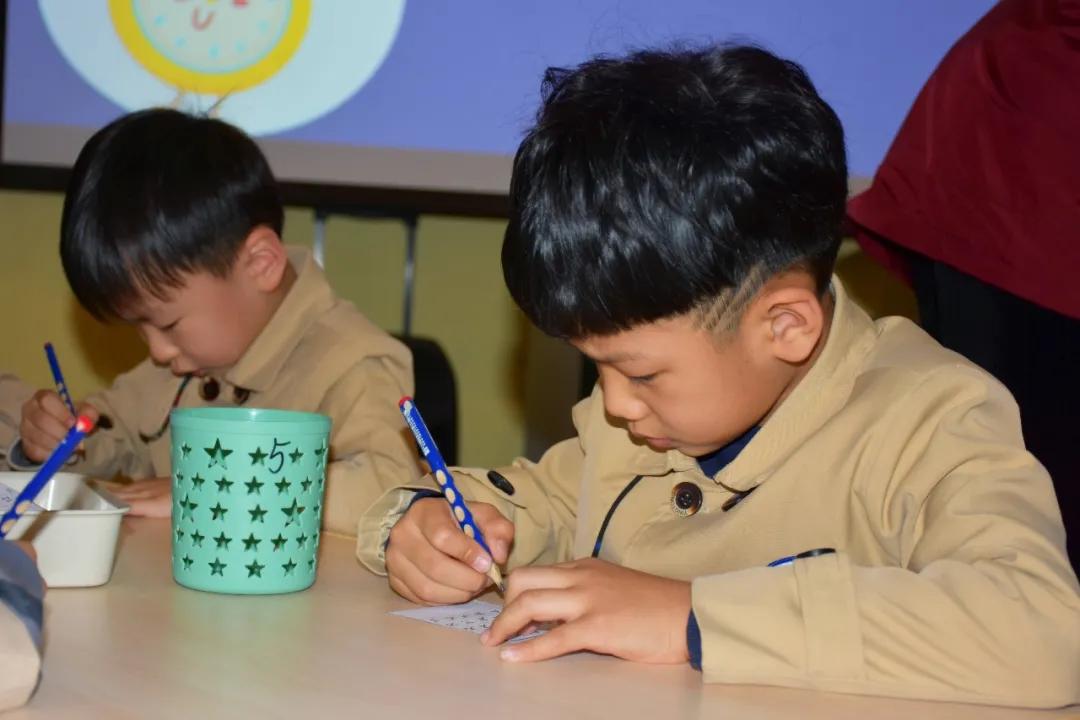 郑州一八中学官网,郑州一八小学