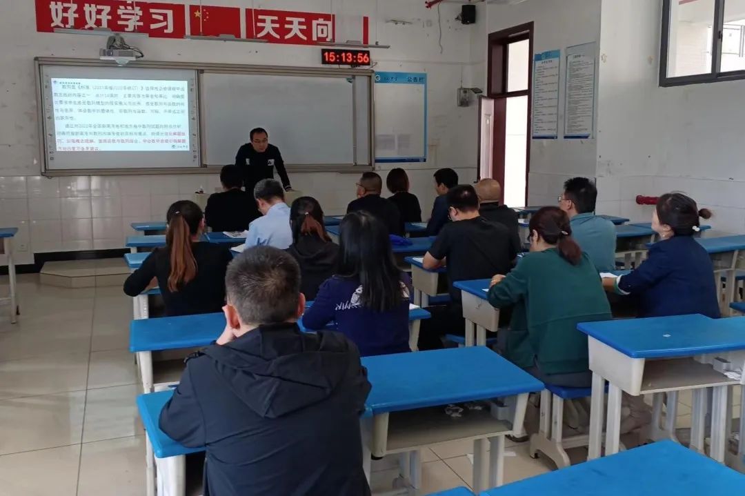 万州三中江南校区最近视频,万州第三中学江南校区