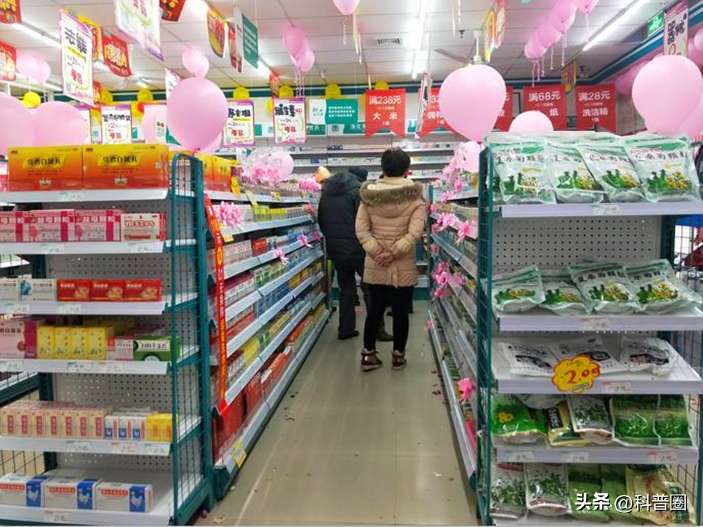 为什么大街小巷到处都是药店,满大街都是药店药店靠什么挣钱
