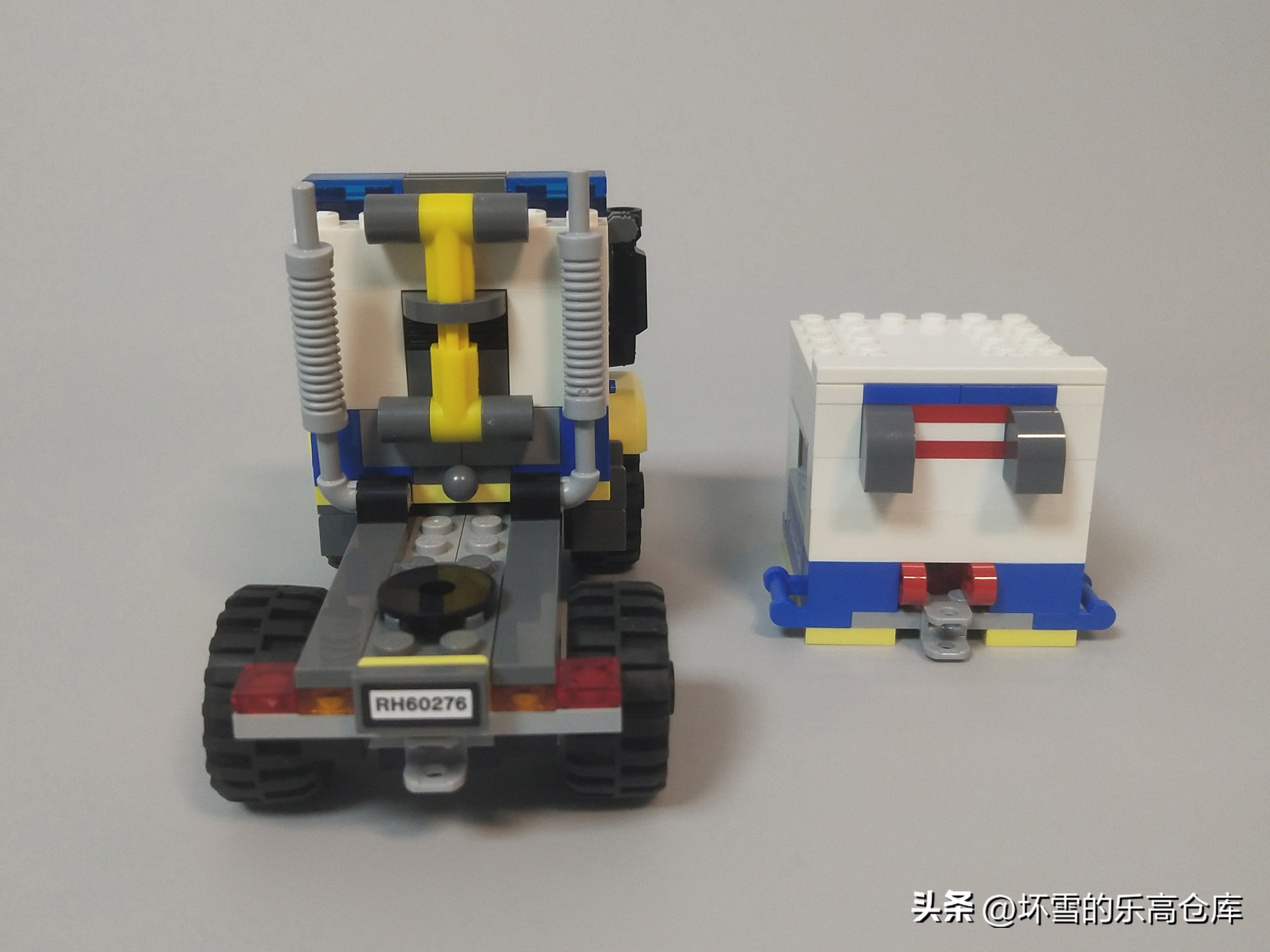 一辆乐高小警车,买乐高警察玩具视频