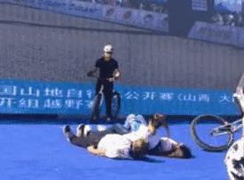 论一个人情商,论一个人能有多悲伤