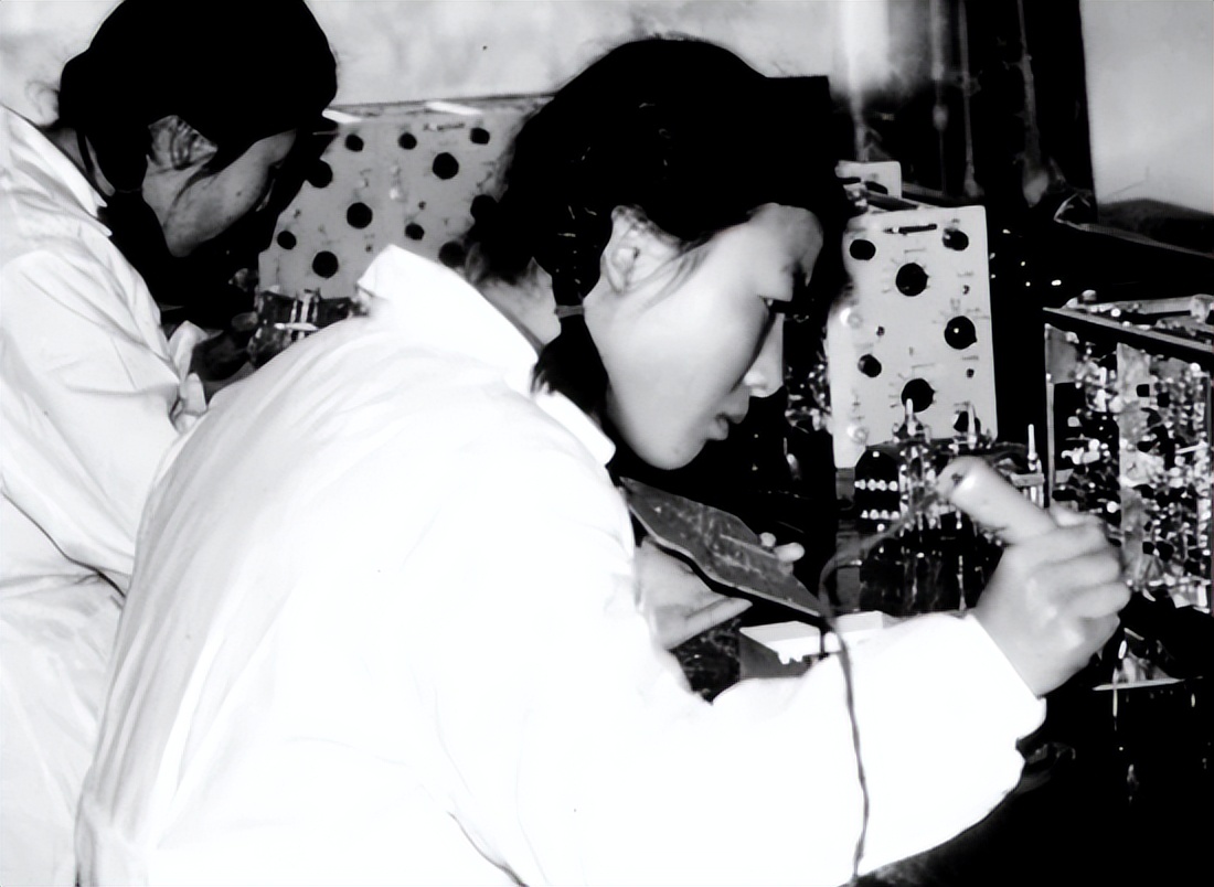 “中国龙芯之母”逝世,龙芯之母黄令仪追悼会