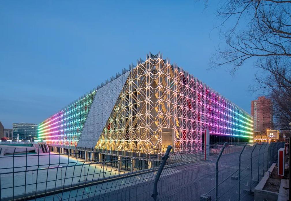 山东神秘女首富身价暴增至480亿,山东女首富狂赚555亿