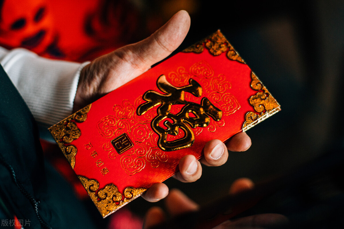 婚礼当天必须给哪些人准备红包,婚礼红包互动环节准备多少合适