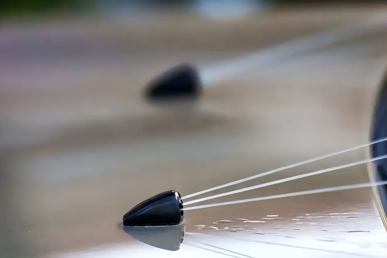汽车雨刮器不喷水一般是什么原因,雨刮器冻了不喷水怎么办
