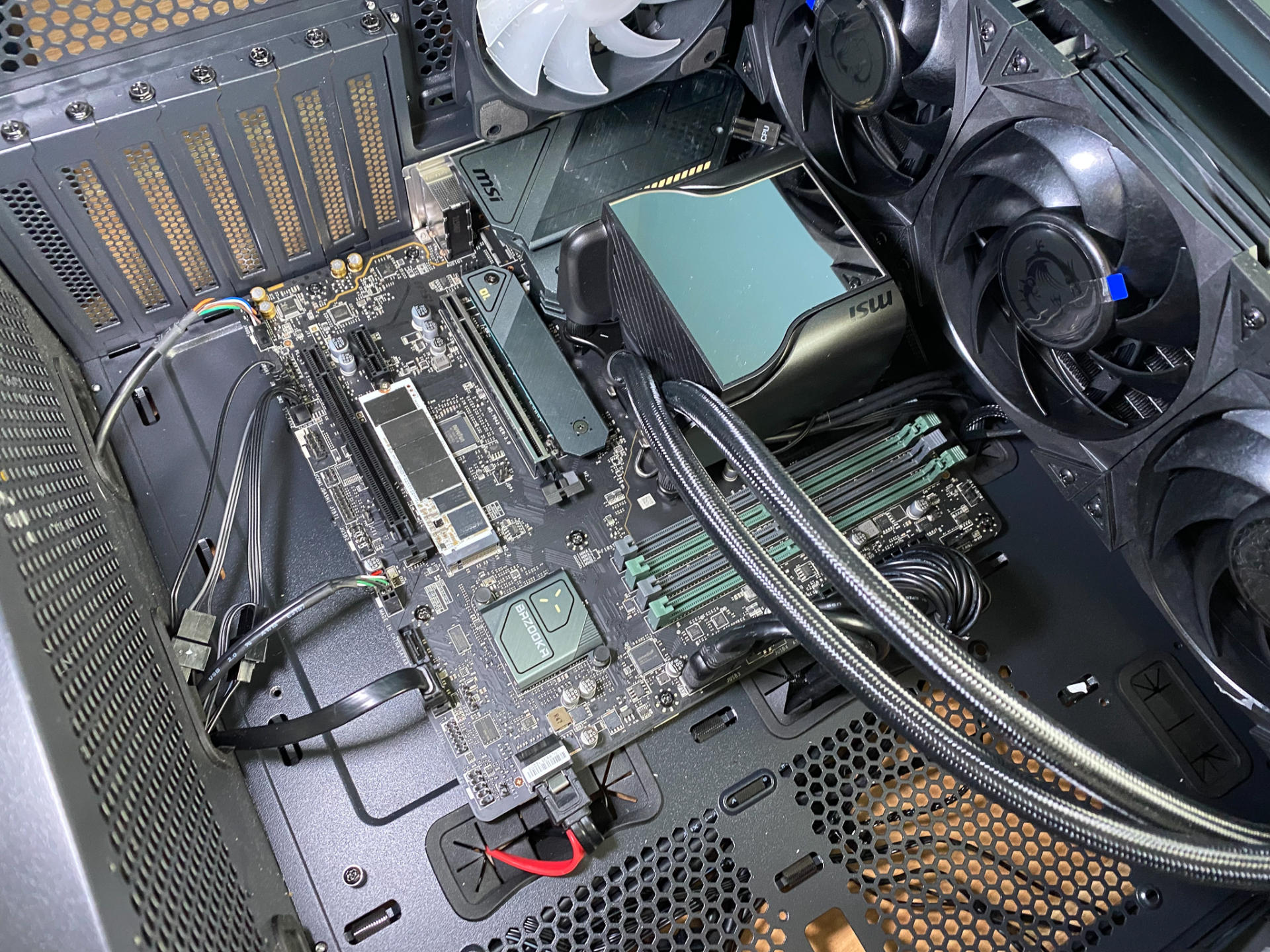 微星23.8寸显示器144hz黑龙评测,61824寸电竞显示屏推荐