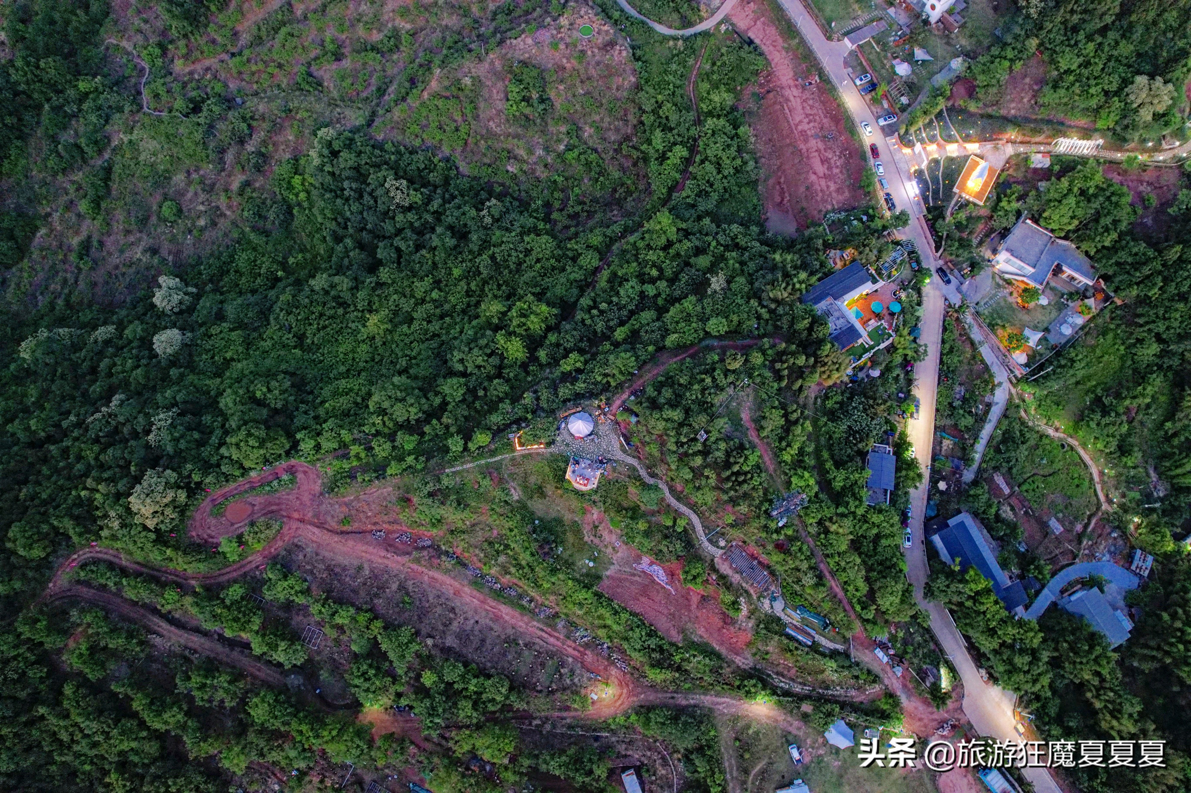 成都龙泉山火到半夜都堵车？跟风夜爬大可不必，这样才有绝美日出