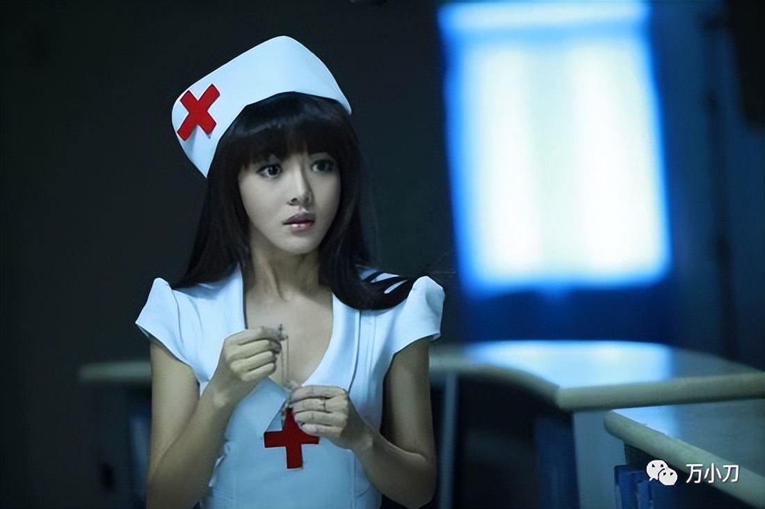 万小刀：拒绝*规则潜**的“小姨妈”