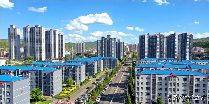 这家钢厂，职工1月份平均收入达9300元