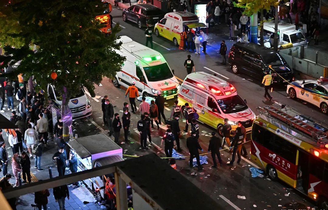 鍞愪集铏庣殑鐪熷疄浜嬩欢,姣斾簹杩攼鍒硅溅浜嬩欢鍚庣画