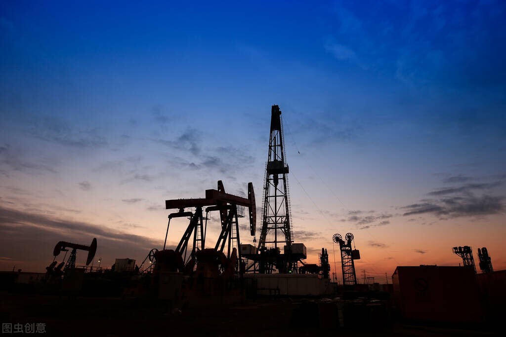 为什么布伦特原油与美原油有差价,为什么油价比香港便宜