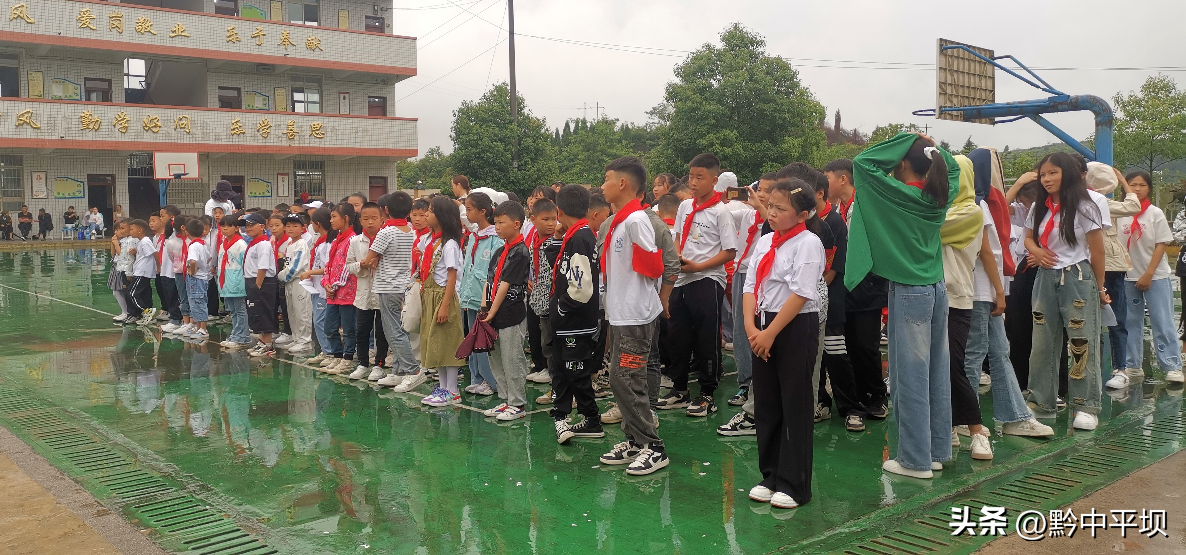 情暖六一相伴成长慰问活动,庆六一送温暖慰问活动