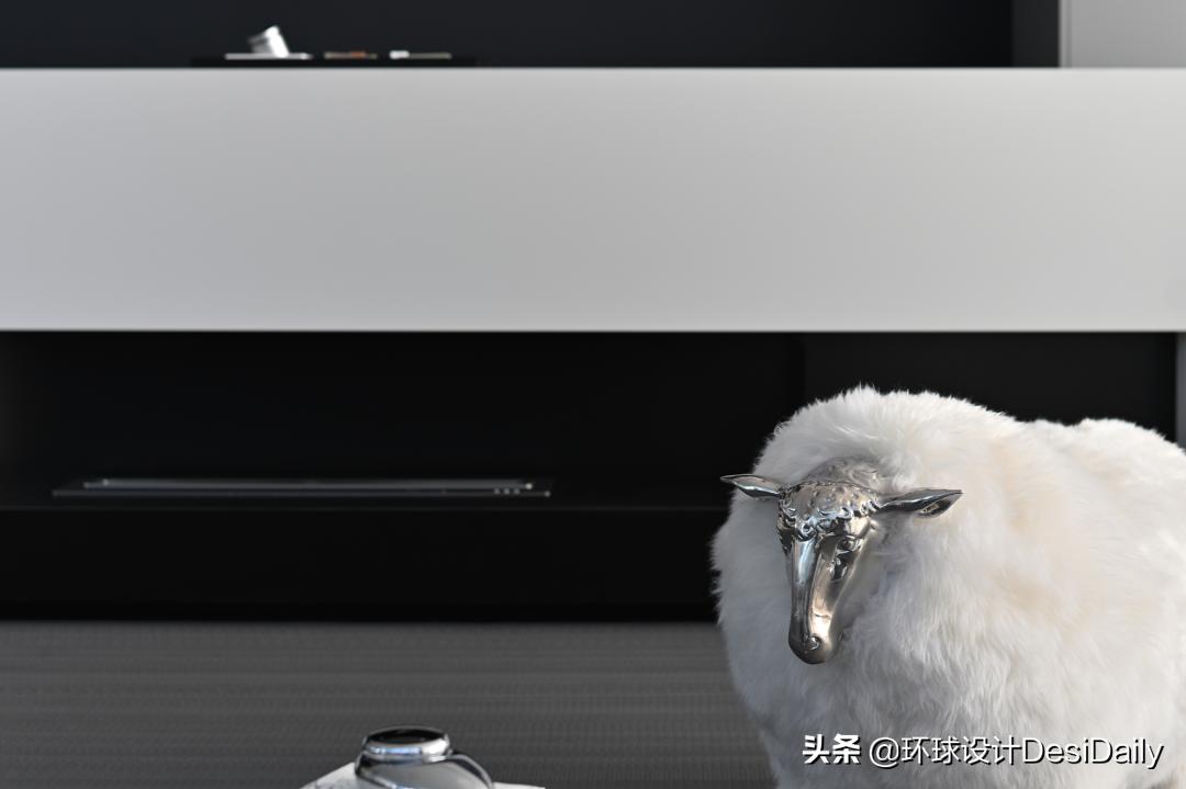 鍙ゆ湪瀛愭湀,鍙ゆ湪瀛愭湀浣滃搧