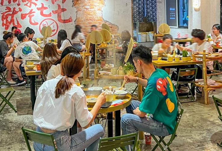 餐厅装修成本最低的风格,餐厅装修好一点生意比较好