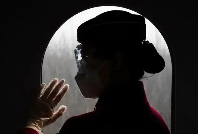 护目镜跟防尘口罩,防风口罩带护目镜