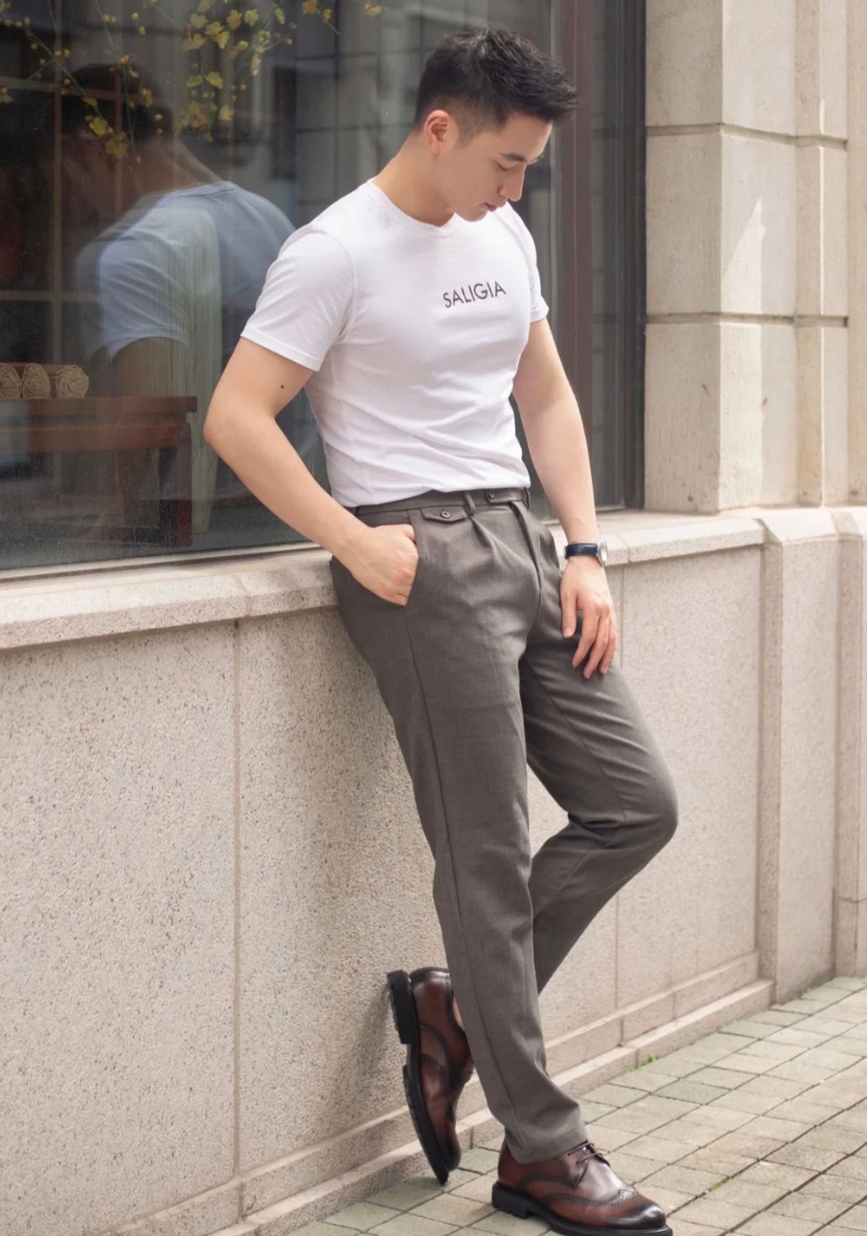 男人不管多大年龄，少穿3种自带“痞气”的鞋子，比想象中更油腻