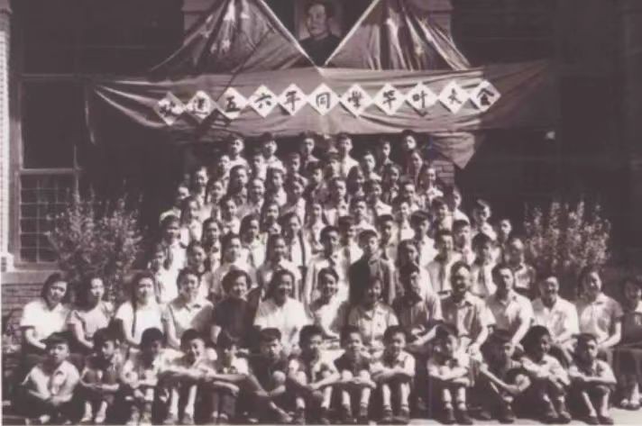 她是中国外交界的明星,基辛格称她可以竞选美国总统,80岁仍未婚