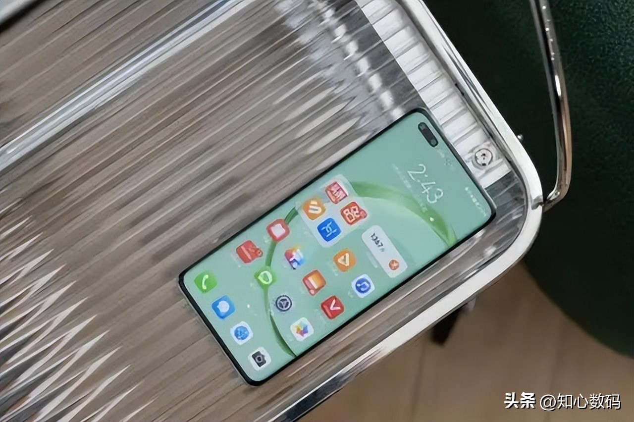 华为“放大招”，Nova11Pro跌至2989元，6000万自拍+鸿蒙