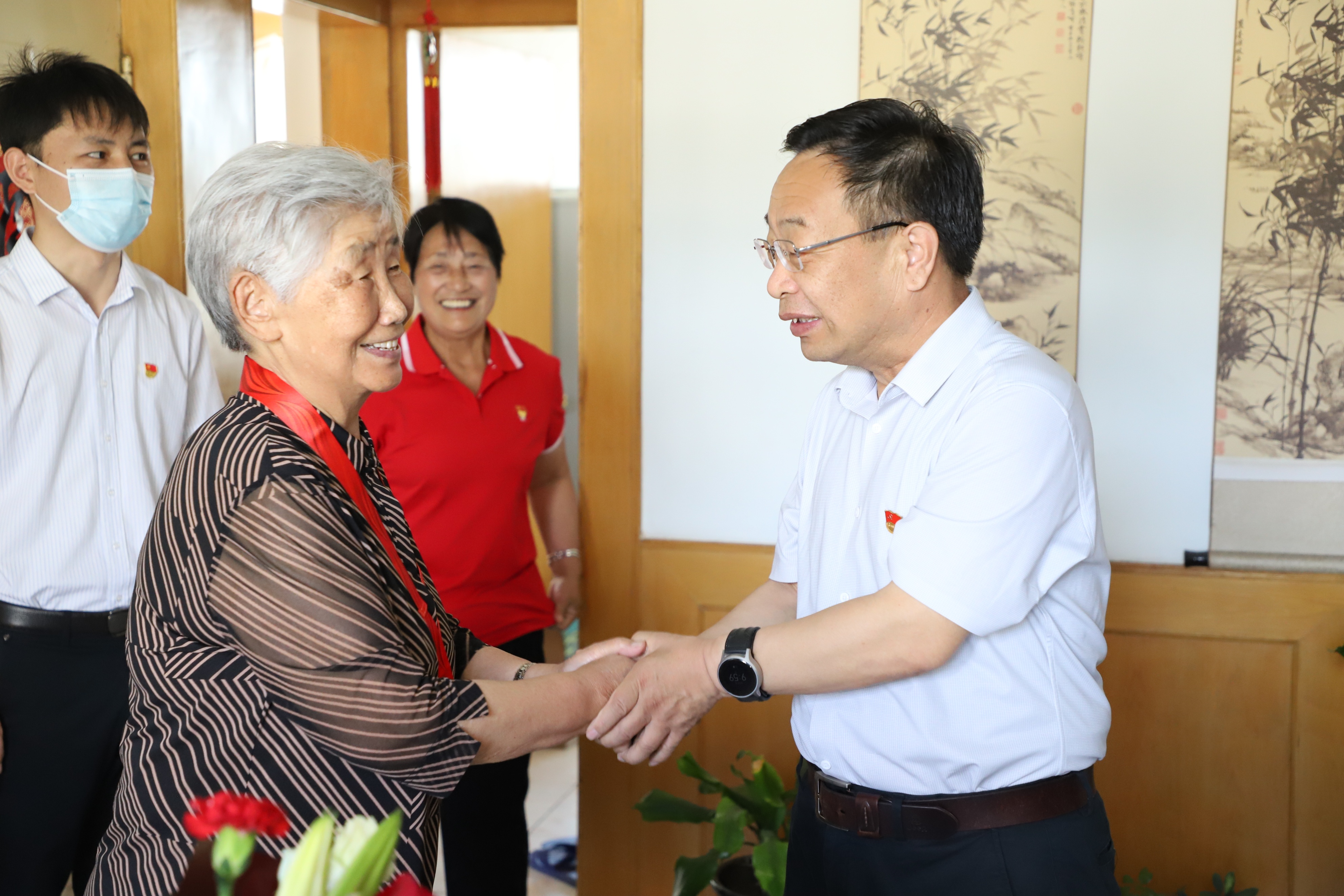 庆祝党成立100周年义诊,医院庆祝建党100周年义诊