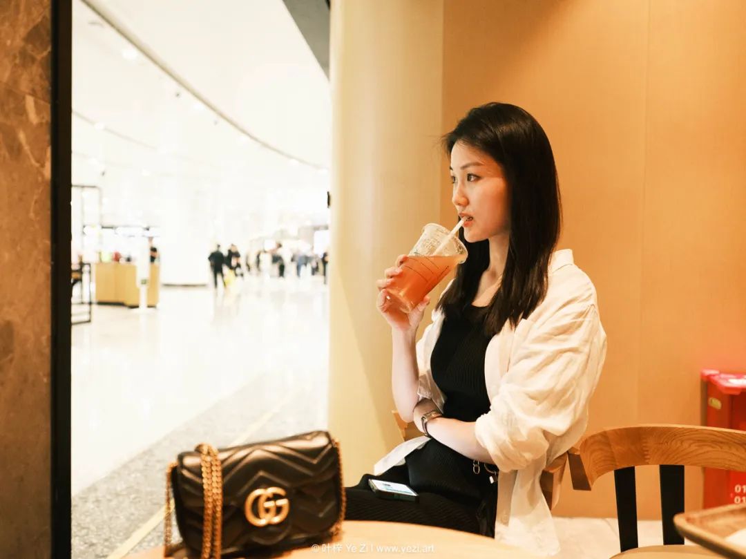 一拍照就很呆怎么办,一拍照就想不到姿势怎么办