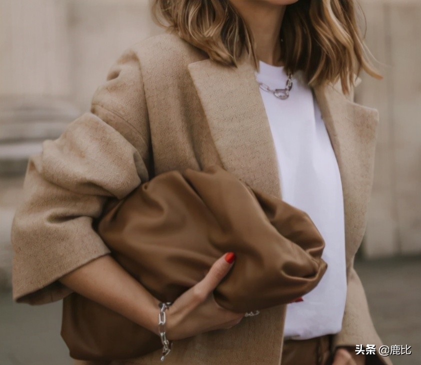 大牌包包排行榜哪个包包比较实用,什么牌子的包包好用又时尚