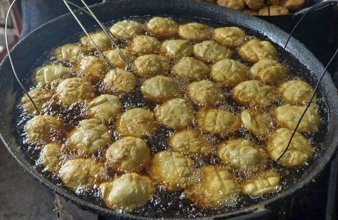 鍘嗗彶涓婇粍閲戠殑鍓嶄笘浠婄敓,榛勯噾姘撮亾鍘嗗彶浜ゆ槗鏁版嵁