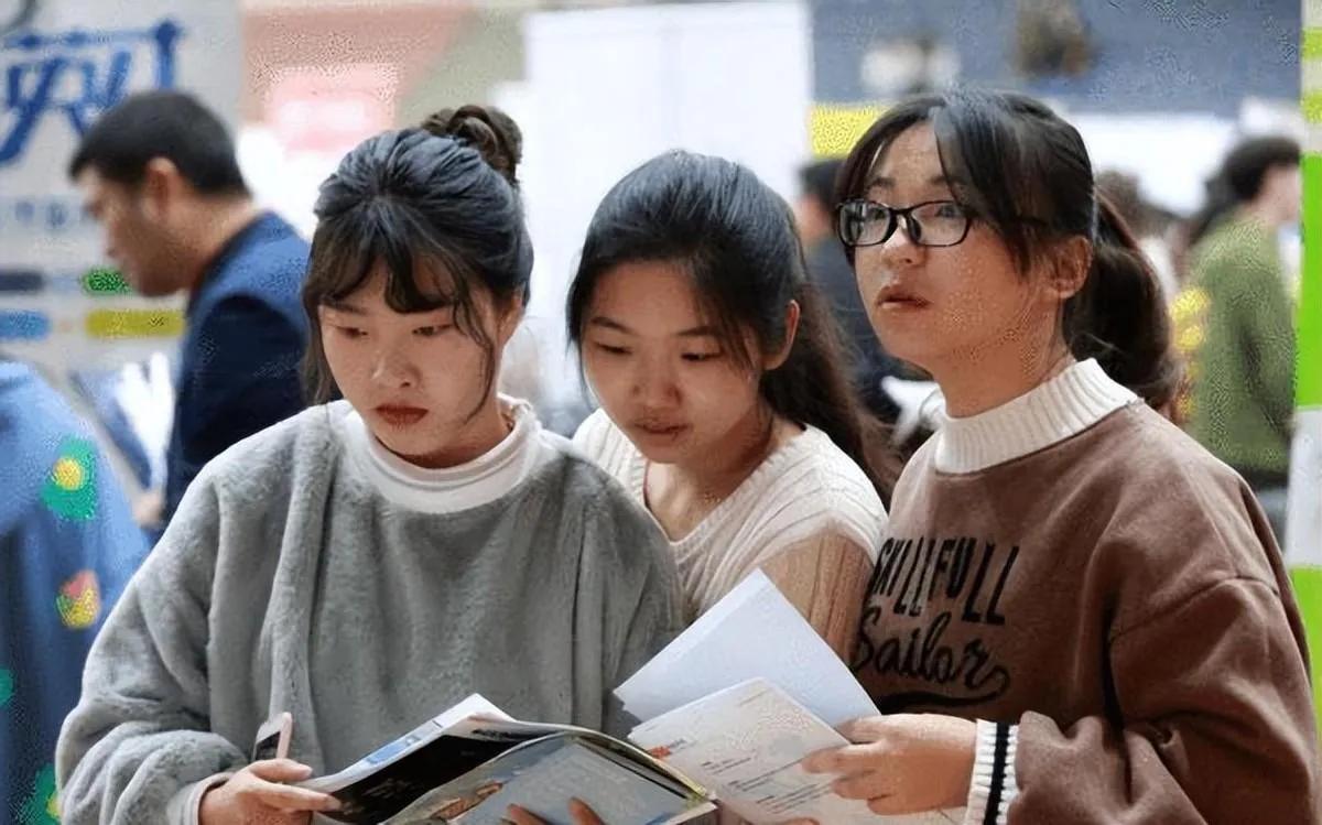 大专统招与单招有什么区别,大专走单招好还是统招好