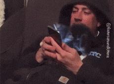 救命！猫咪太黏我了怎么办？