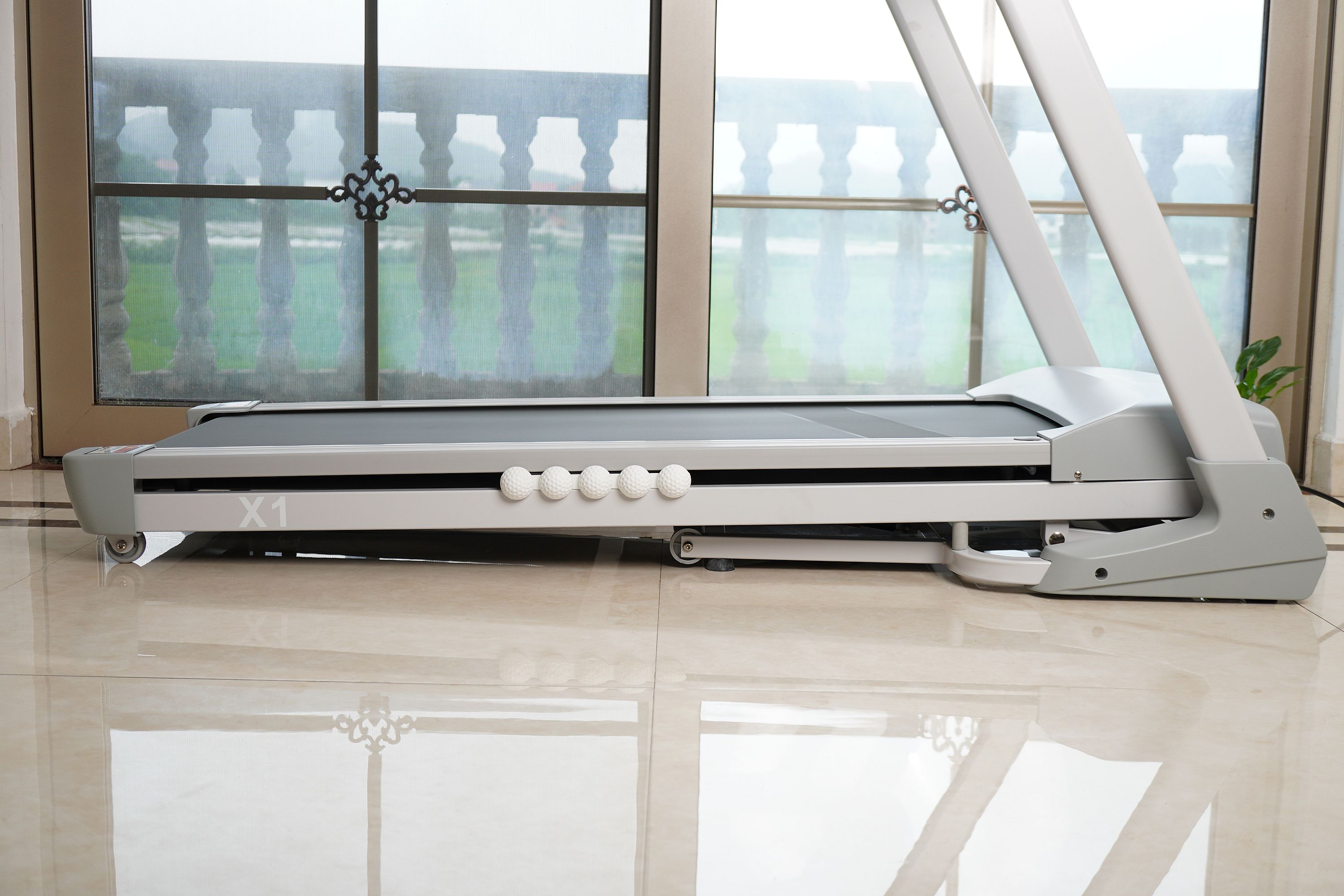 麦瑞克跑步机x1,麦瑞克幻影x1跑步机如何折叠