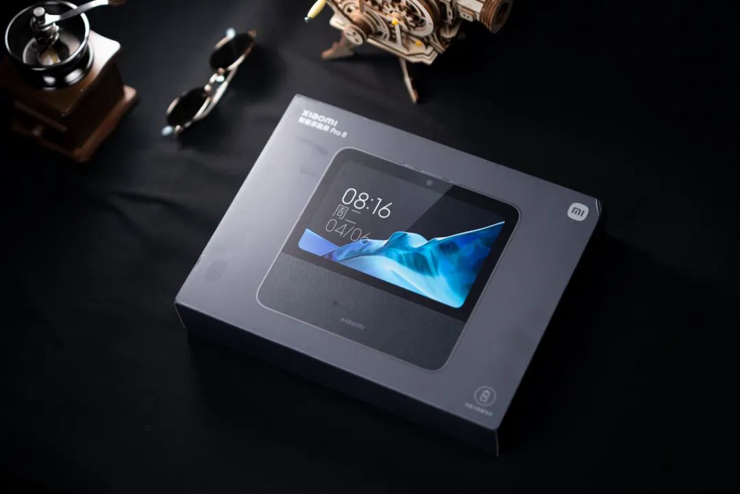 所有问题迎刃而解！在新居里体验Xiaomi智能家庭屏Pro8