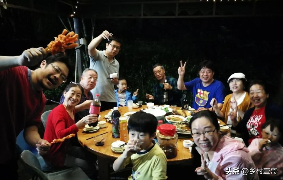 酒桌开场礼仪及说话技巧,酒桌上说话技巧和话术