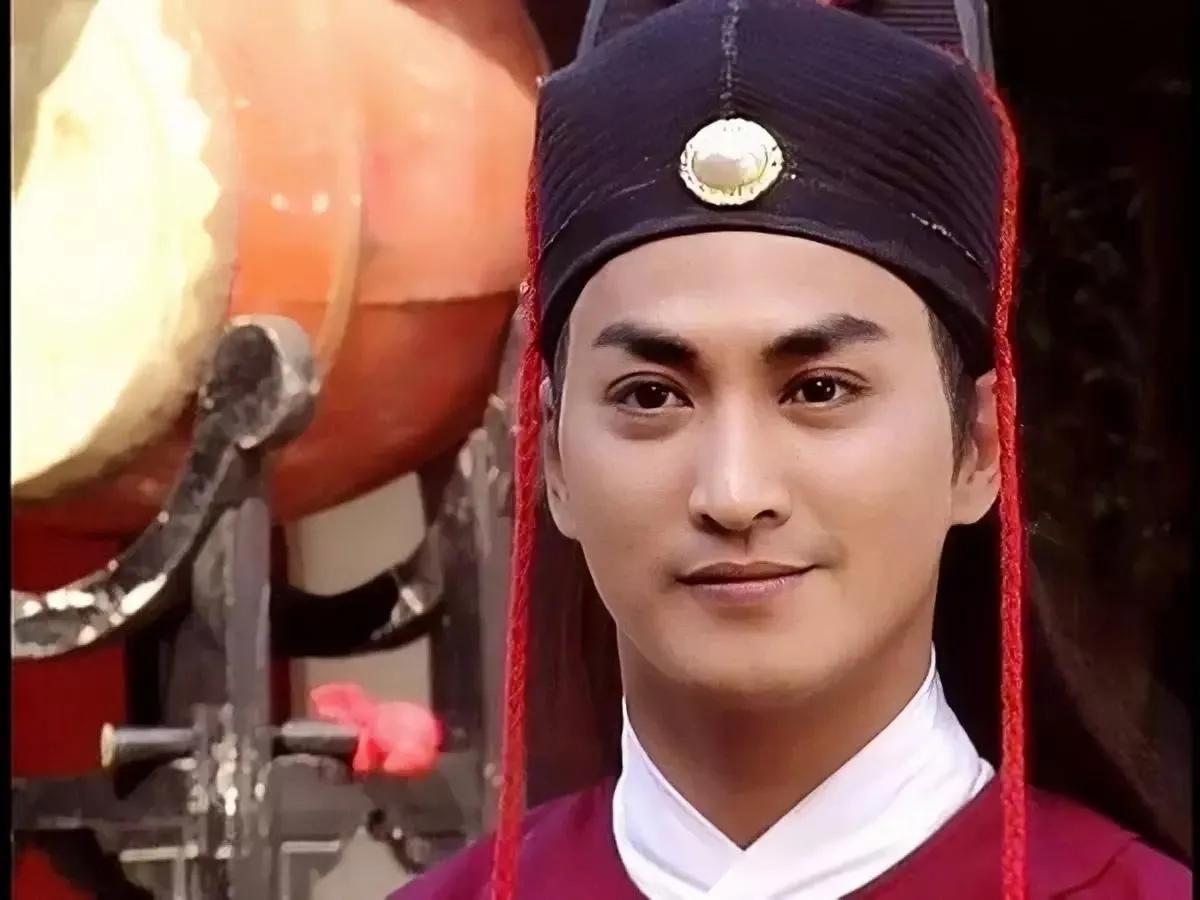 少年包青天公孙策和展昭谈小仙女,少年包青天展昭找到失明的公孙策